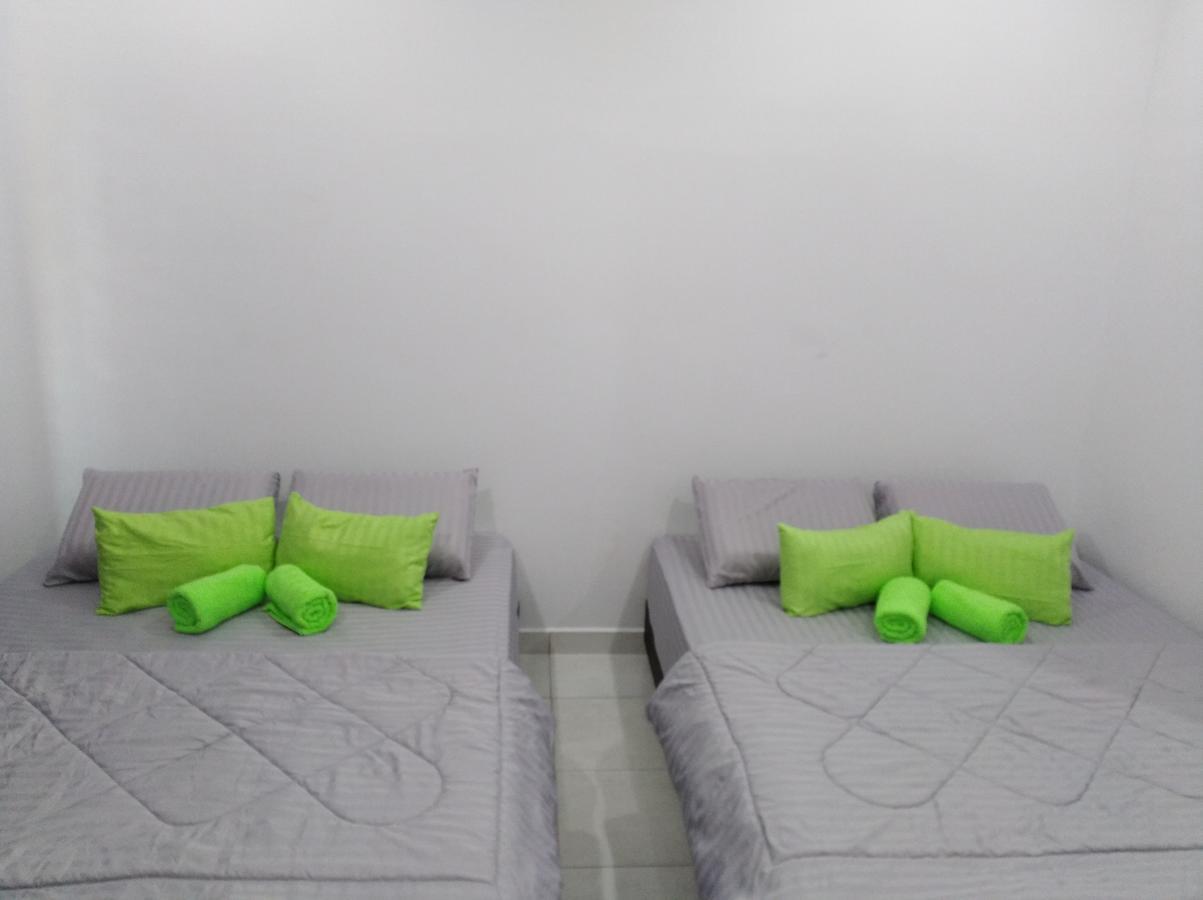 D' Surya Lavender Inn Pantai Cenang  Extérieur photo
